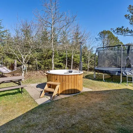 펜션 Akka - 2km From The Sea By Interhome Saltum