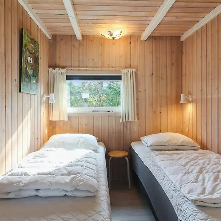 Akka - 2km From The Sea By Interhome 펜션 Saltum