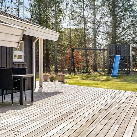 別荘 Akka - 2km From The Sea By Interhome